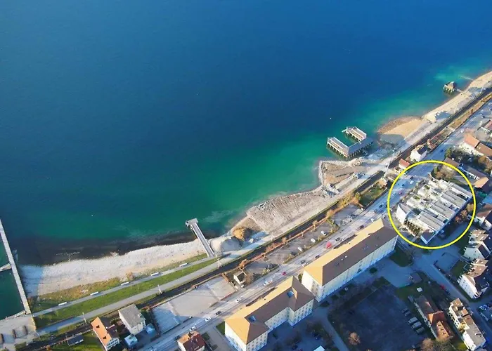 Apartment Marina - & *